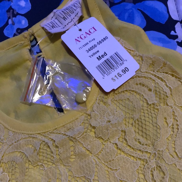 Halter top - Picture 2 of 2